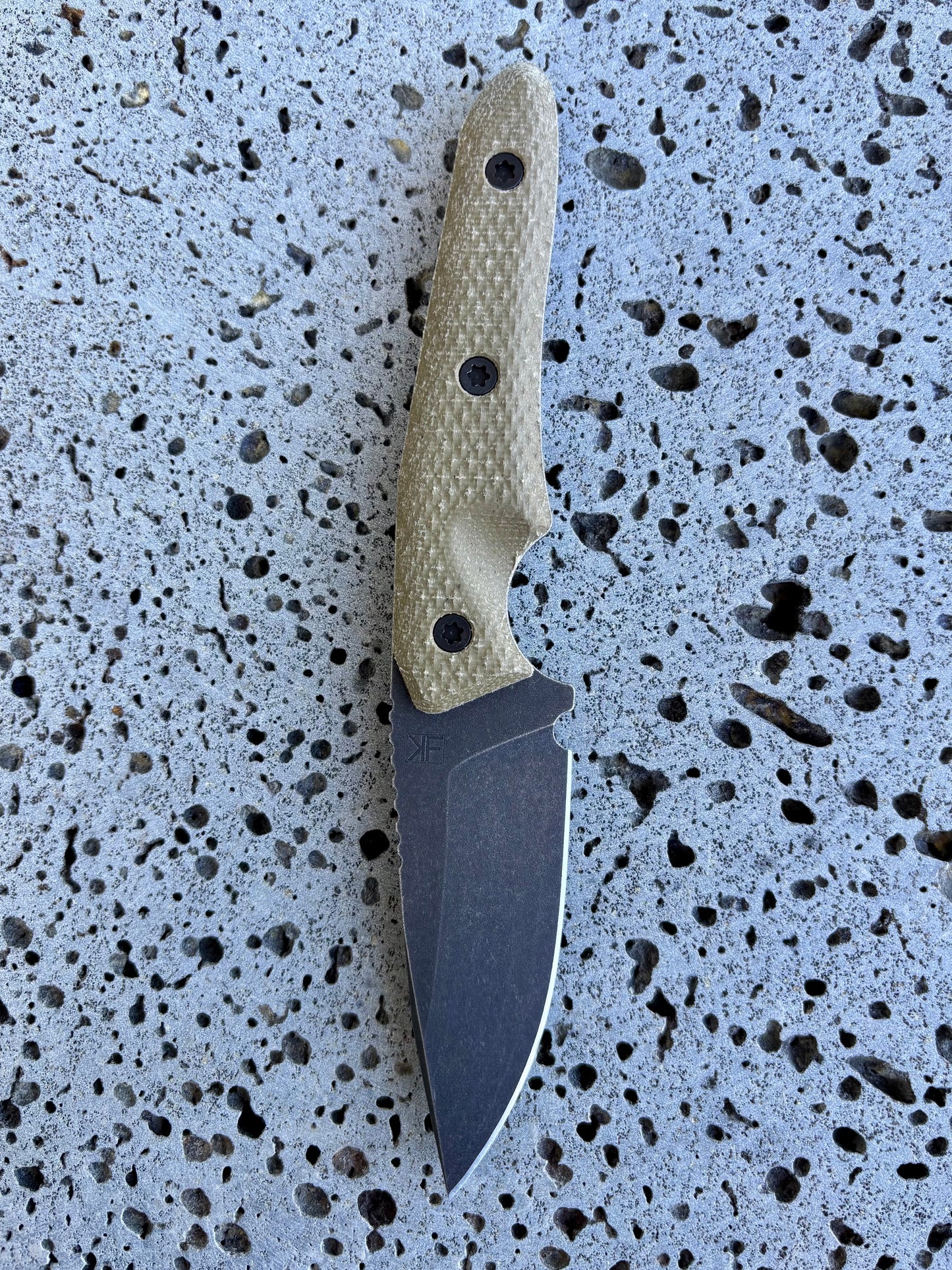 ‘Io fixed blade (Magnacut OD green)