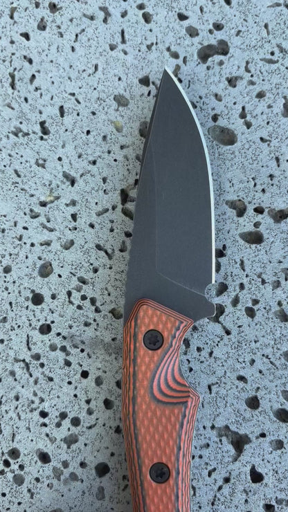 ‘Io fixed blade (Magnacut Orange/black)